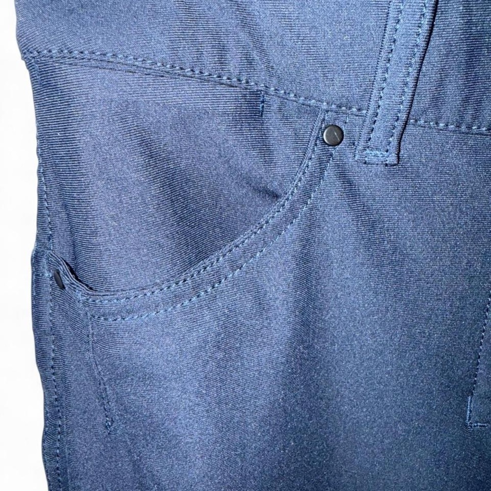 Lululemon Women’s Navy Blue Pants - Picture 6 of 10